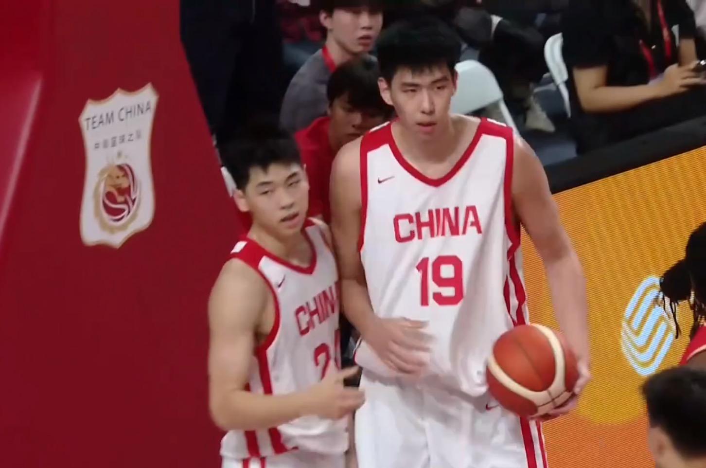 开云入口-中国男篮82-78FMP！球员评分：6人满分，1人良好，3人合格